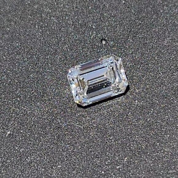 Lab Diamond Jewelry - IGI Certified 2.53ct Emerald Cut Lab Diamond